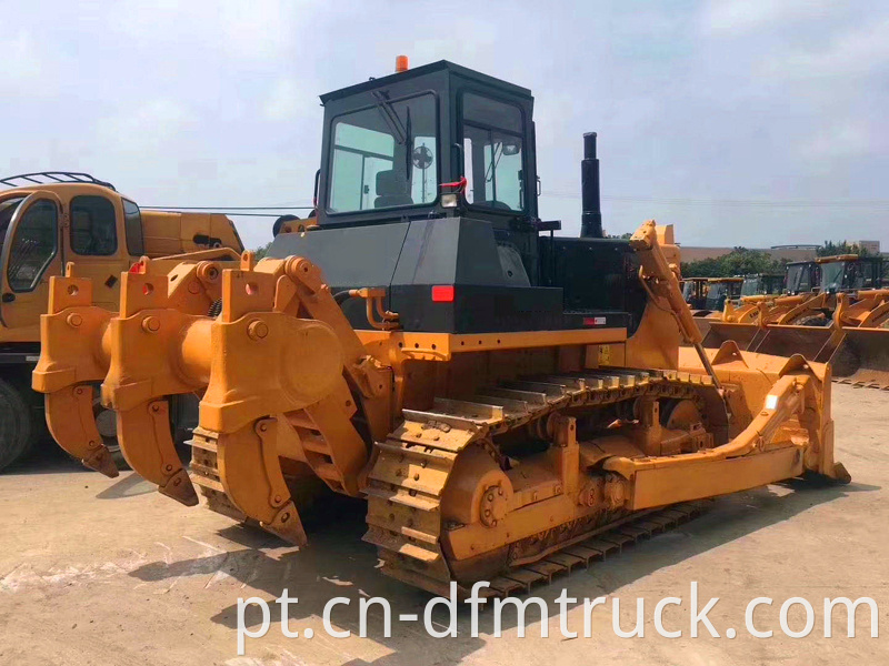 Used Bulldozer 4